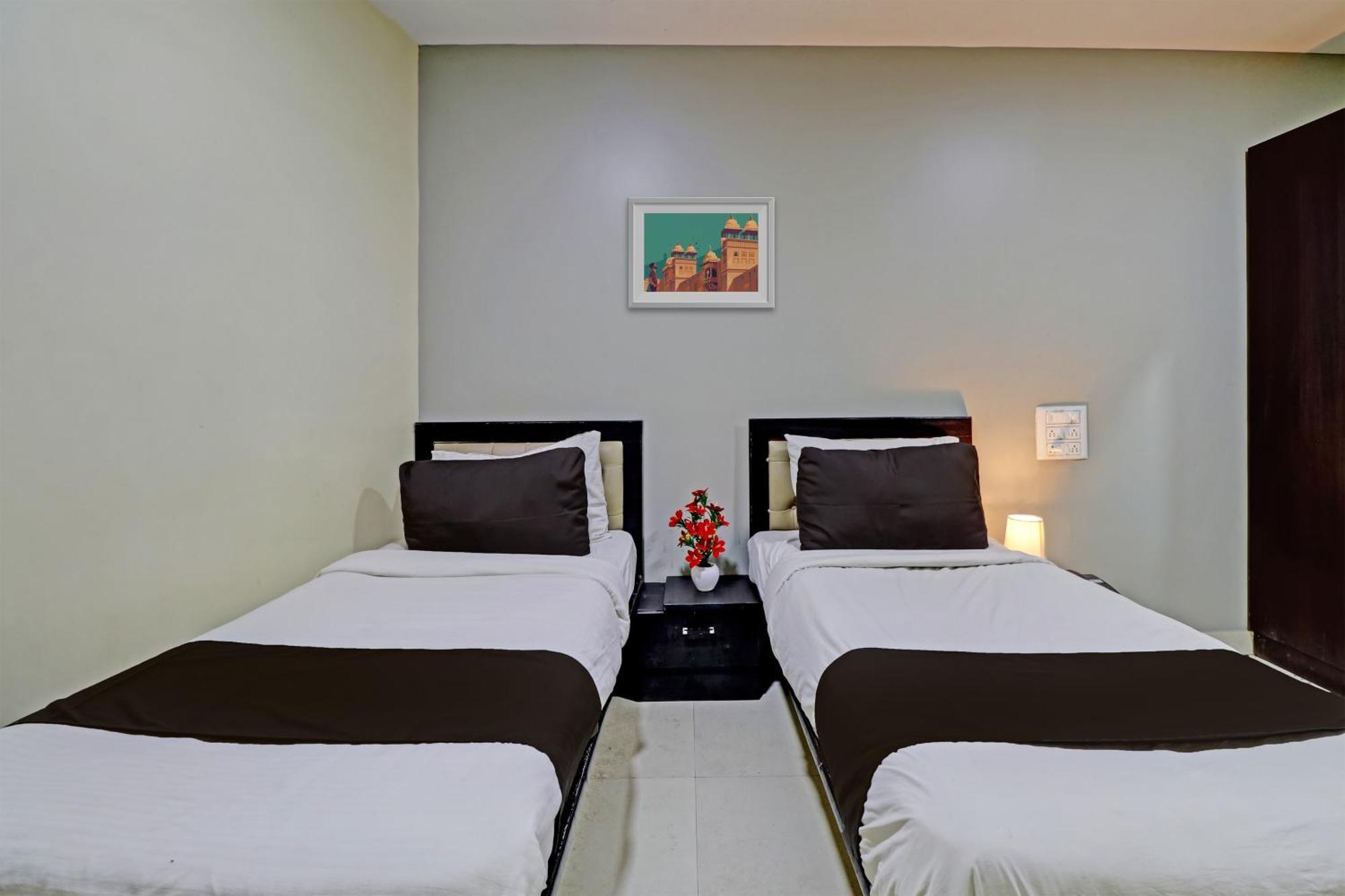 העיר בנגלור Hotel O Royal Bliss International מראה חיצוני תמונה